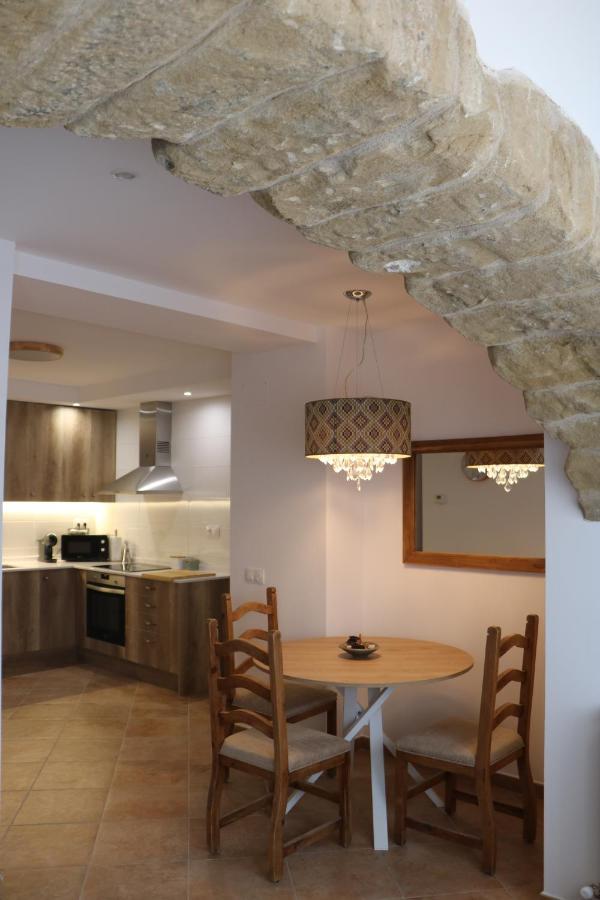 Apartamento Rosellas, Cerca De Alquezar, En Sierra De Guara Adahuesca Bagian luar foto